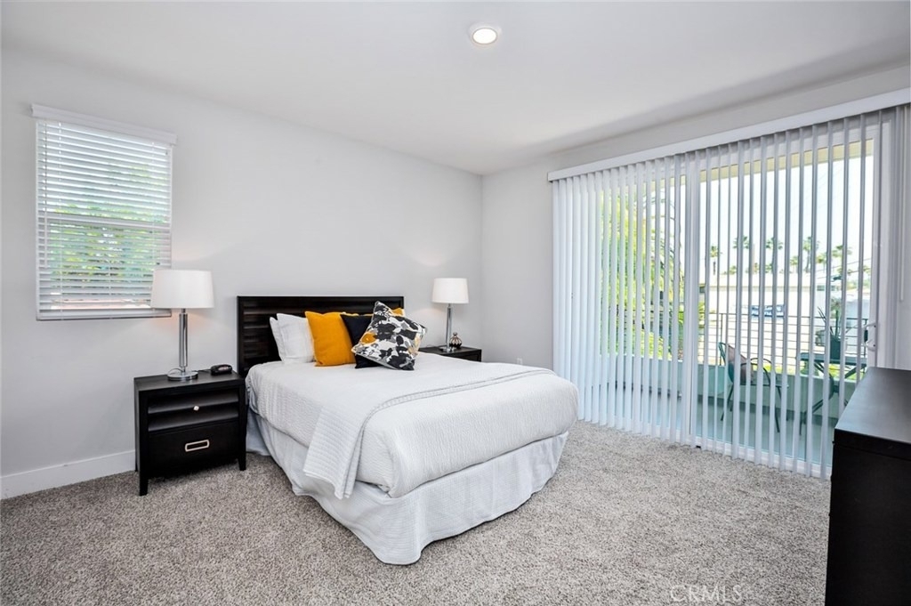 10718 Acama Street - Photo 32