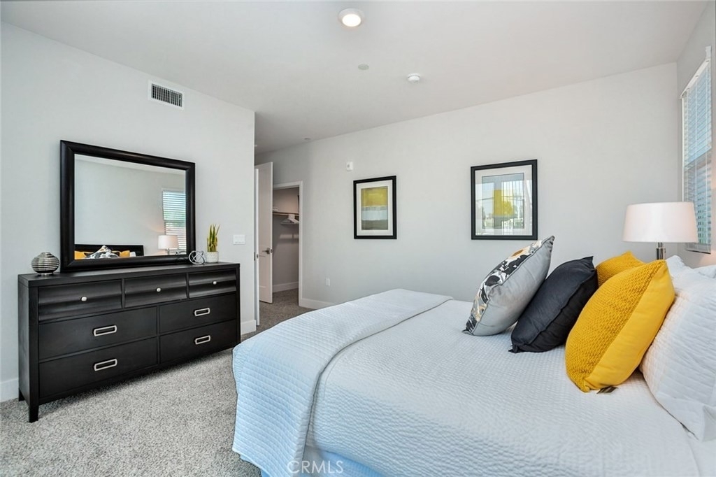 10718 Acama Street - Photo 17