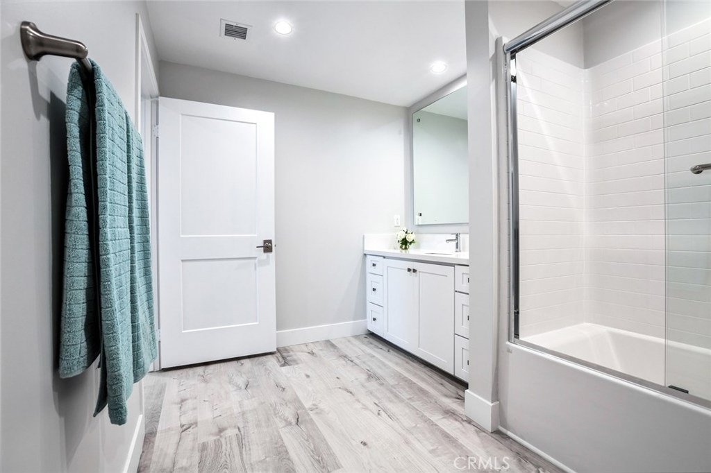 10718 Acama Street - Photo 25