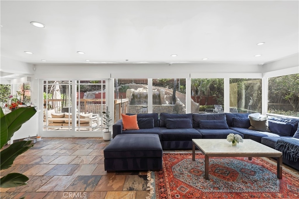 2355 Stormcroft - Photo 3