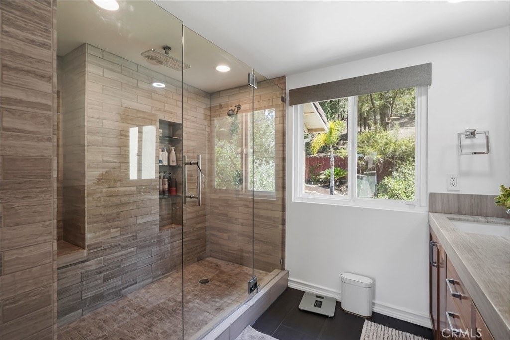 2355 Stormcroft - Photo 18