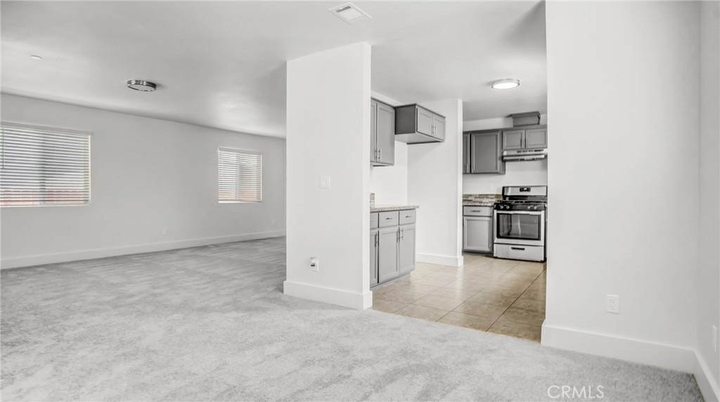 330 E 101st St - Photo 8