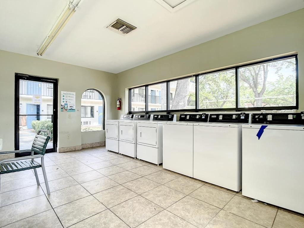 5399 W Irlo Bronson Memorial Highway - Photo 5