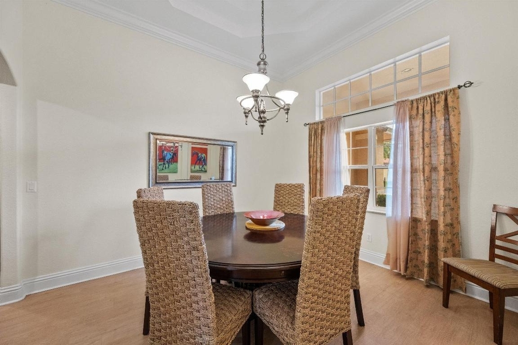 2981 Dovedale Court E - Photo 10