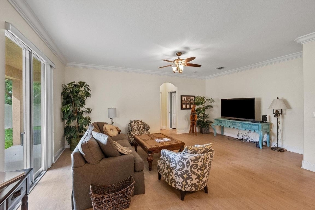 2981 Dovedale Court E - Photo 3