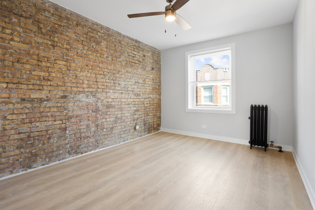 7383 N Damen Avenue - Photo 8