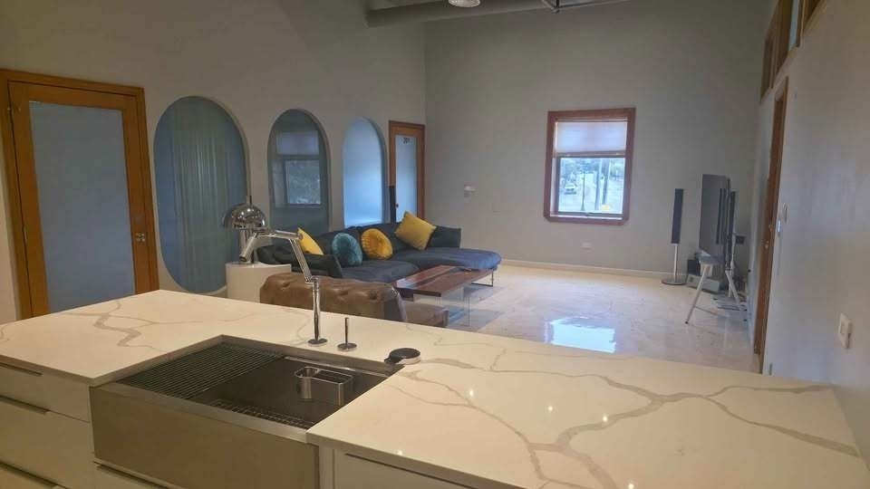 110 W Bartlett Avenue - Photo 5