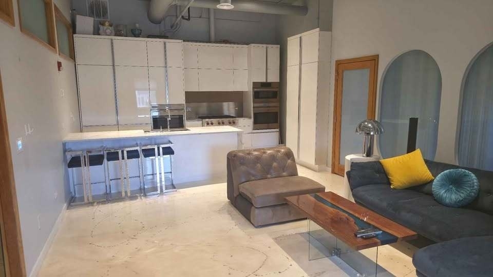 110 W Bartlett Avenue - Photo 4