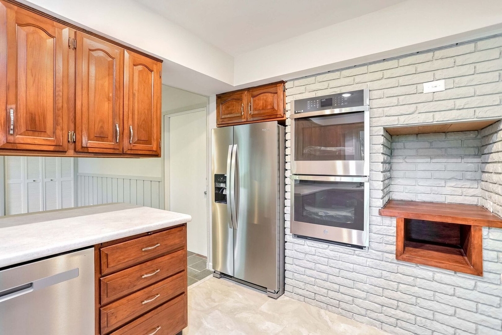 1716 Georgetown Drive - Photo 13