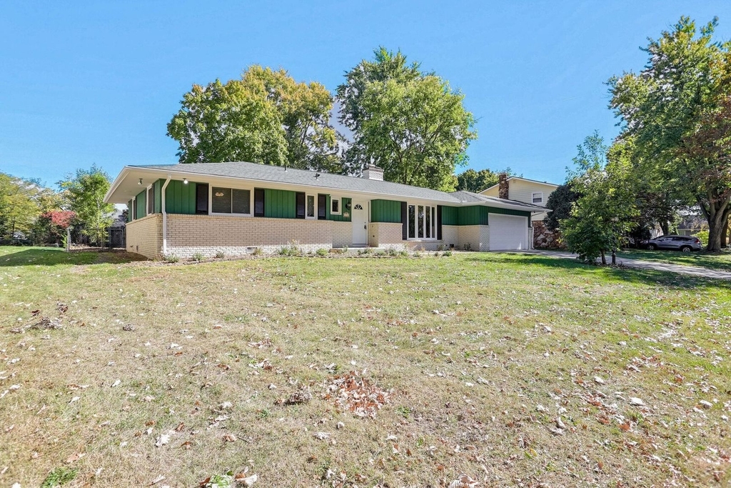 1716 Georgetown Drive - Photo 1