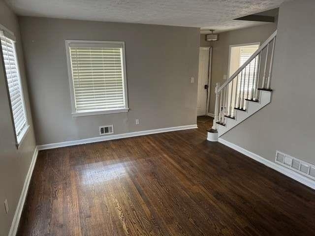 1307 Sw Lorenzo Dr Drive Sw - Photo 1