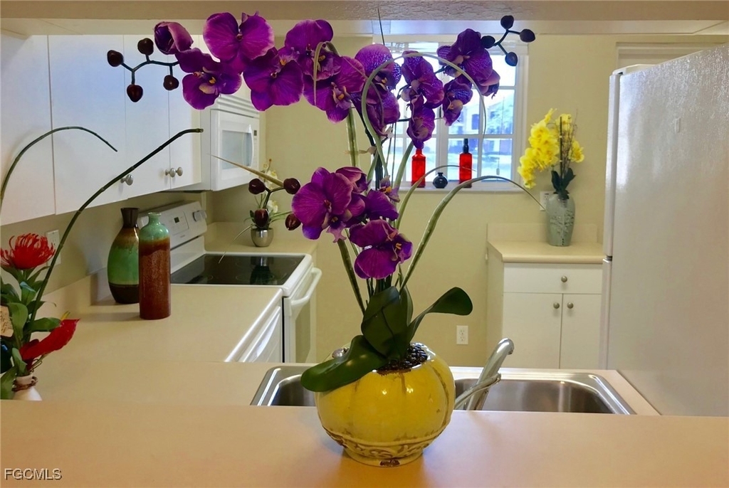 8342 Bernwood Cove Loop - Photo 9