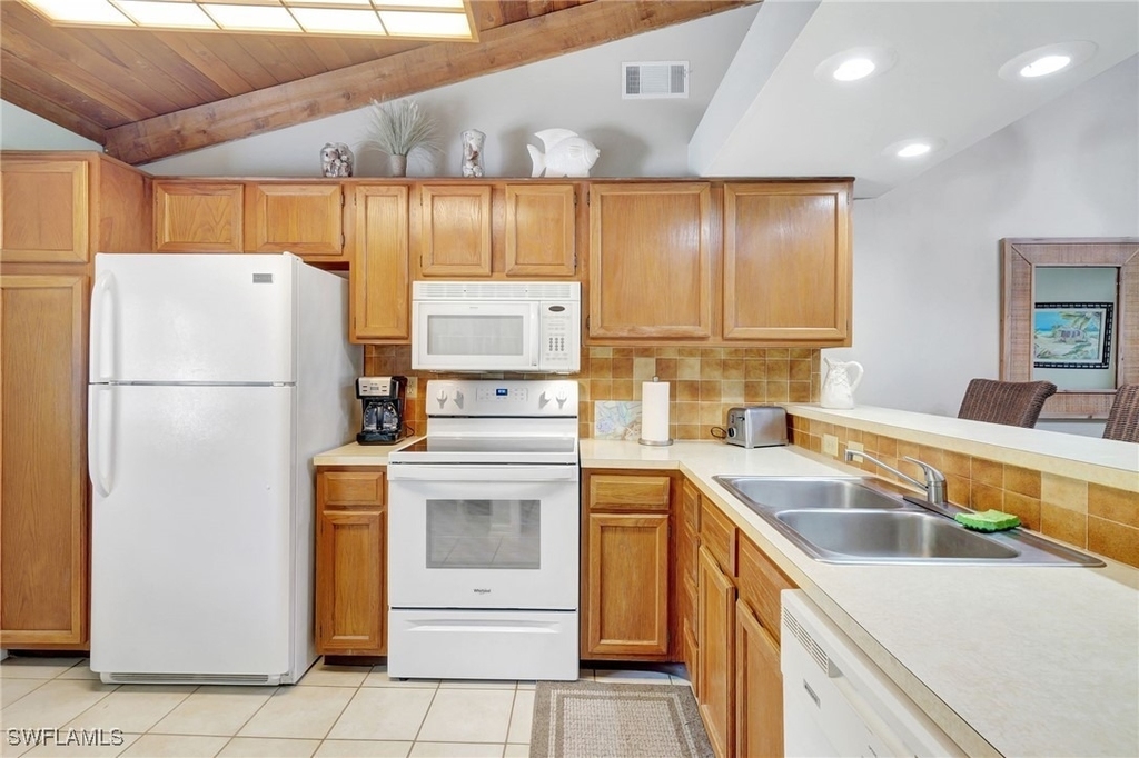 2972 Kings Lake Boulevard - Photo 3