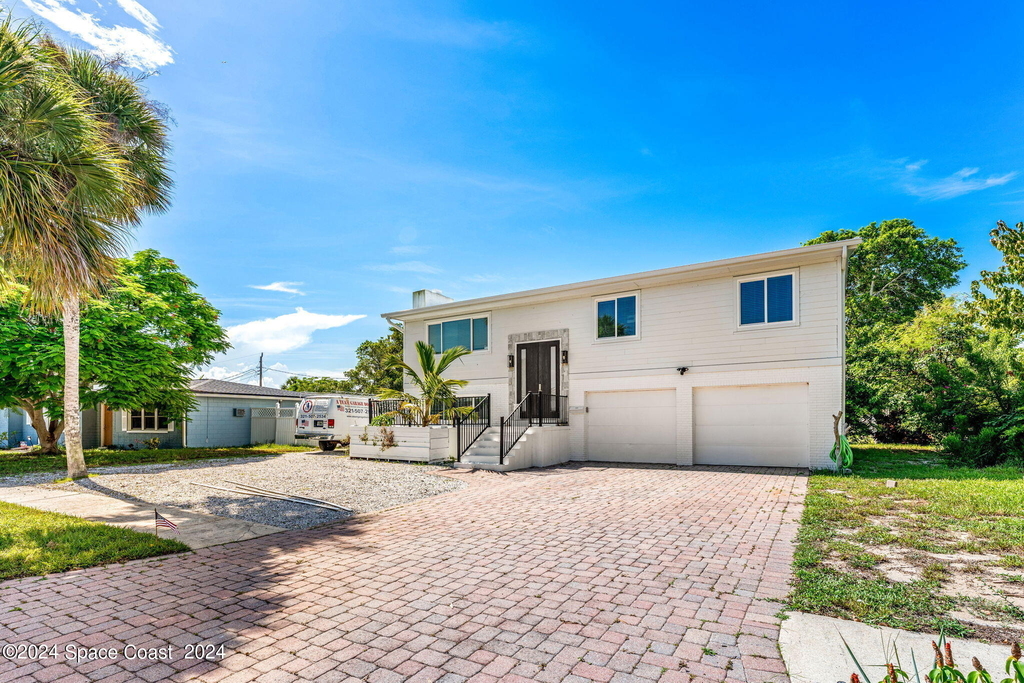 265 Marion Street - Photo 2