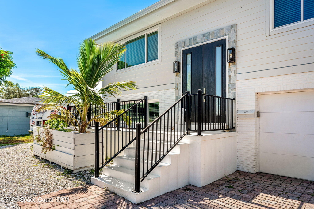 265 Marion Street - Photo 4