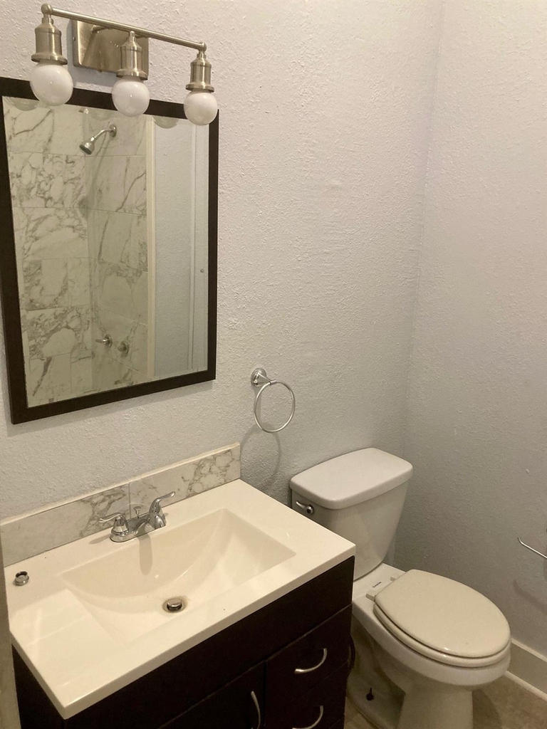 3523 Ave L - Photo 9