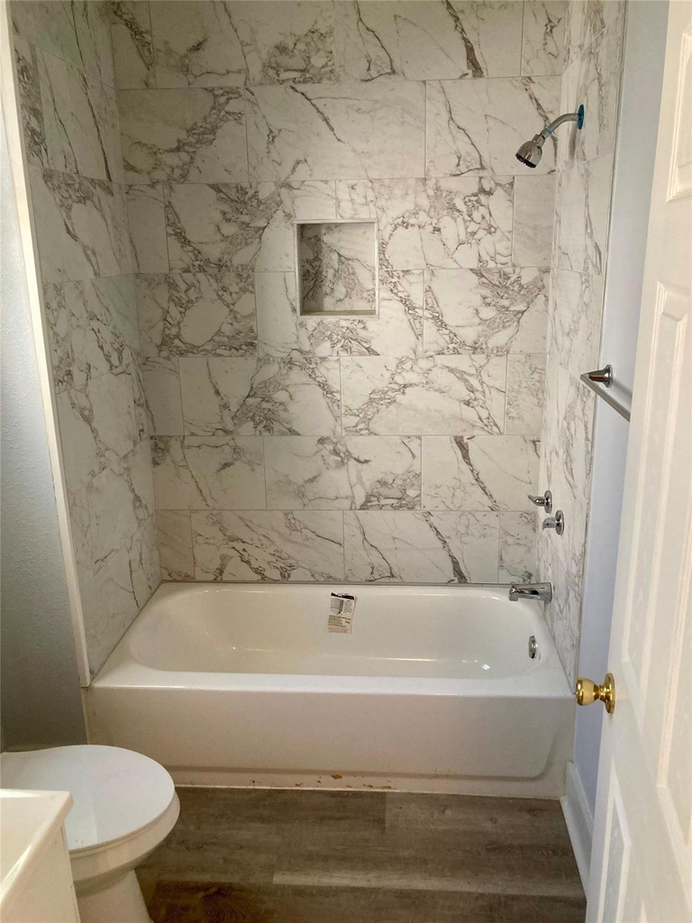 3523 Ave L - Photo 15