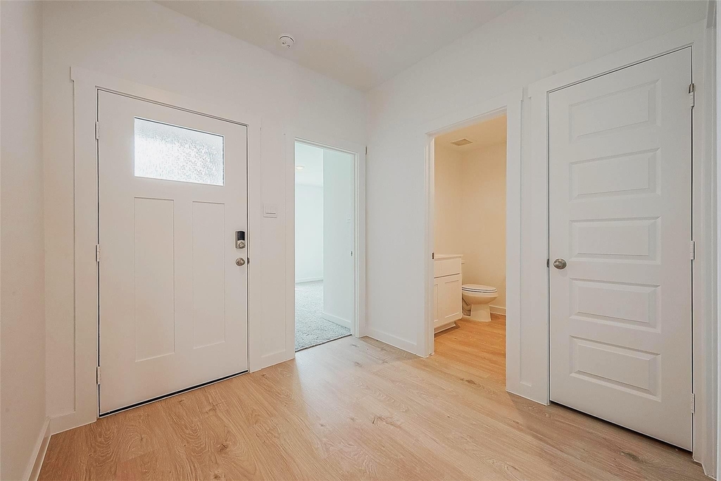 1210 Via Del Corso Lane - Photo 8