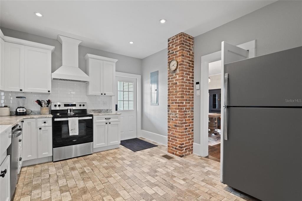 4 W Orange Street - Photo 16