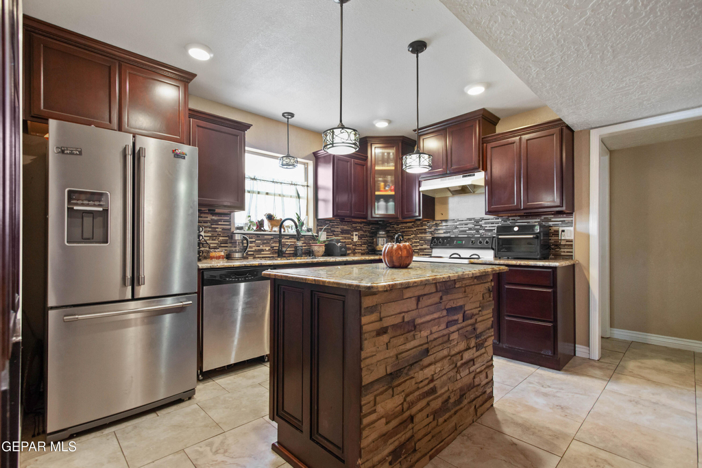 8614 Holmsely Trail - Photo 3