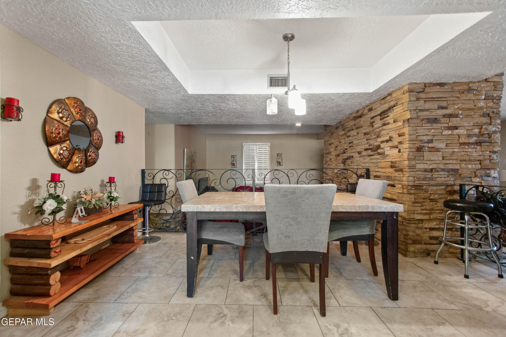 8614 Holmsely Trail - Photo 6