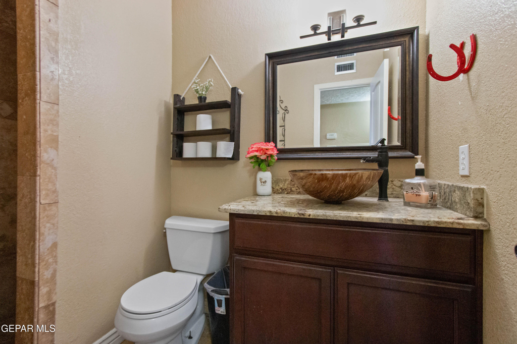 8614 Holmsely Trail - Photo 8
