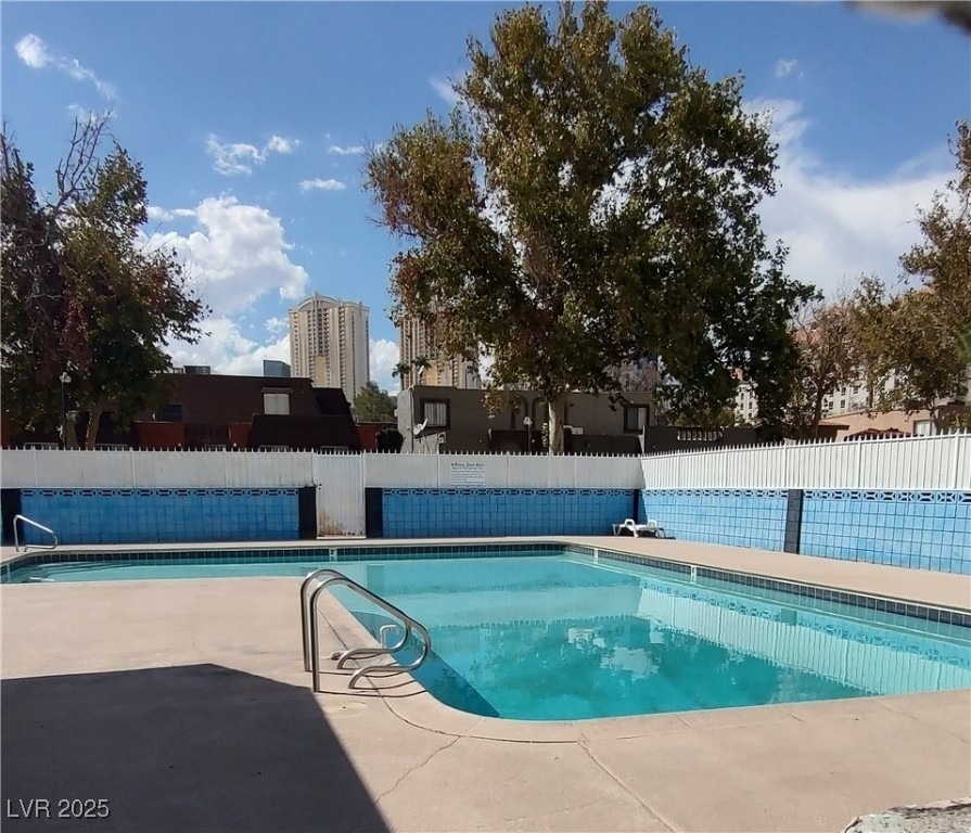 4614 Grand Drive - Photo 11