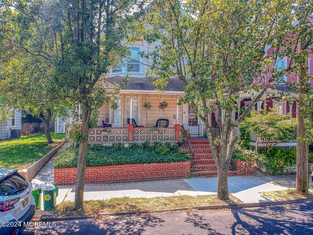 96 Cookman Avenue - Photo 2
