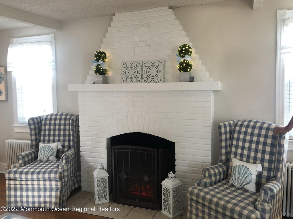 1717 River Road - Photo 5