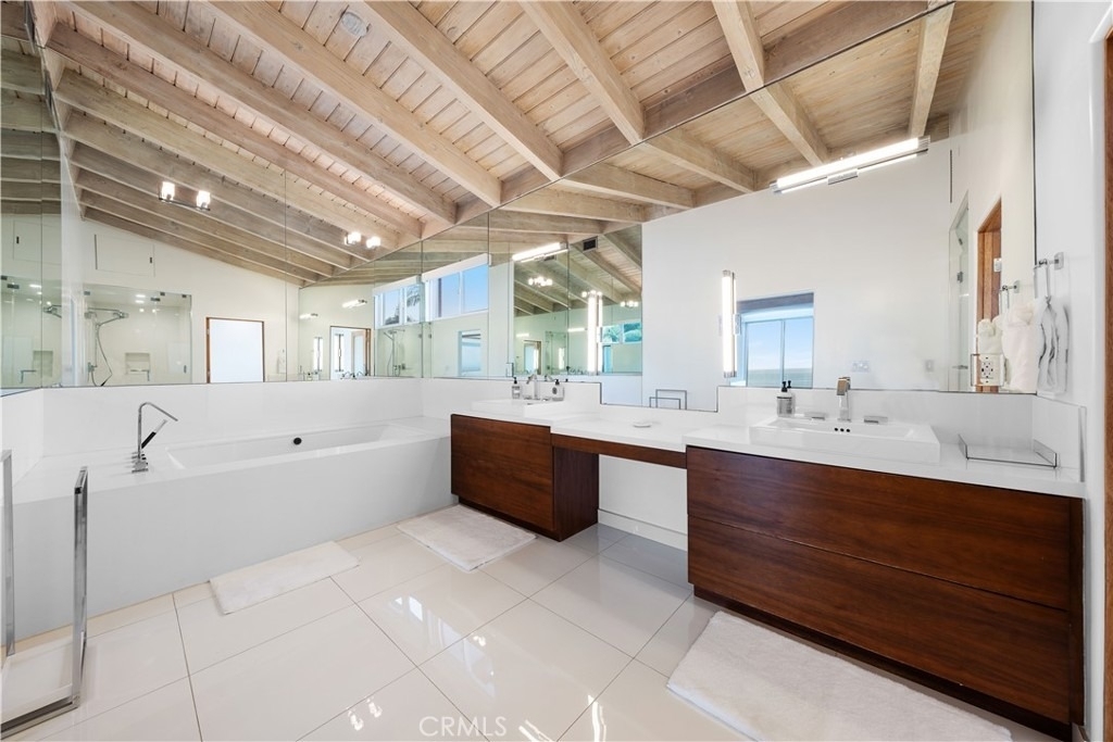 31654 Broad Beach Road - Photo 28