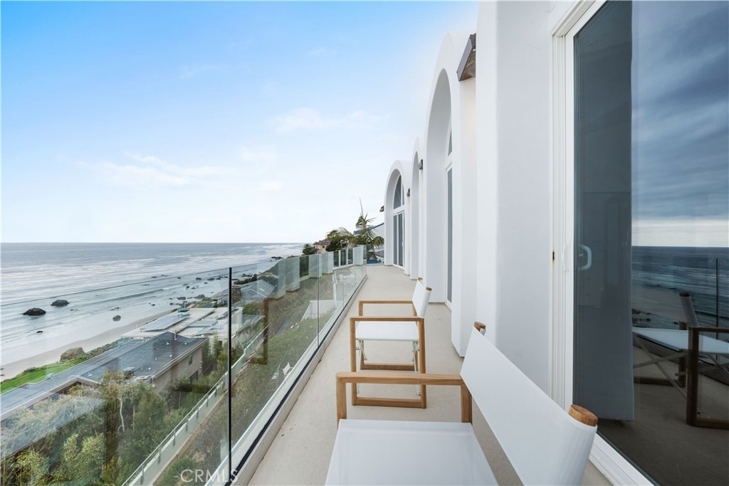 31654 Broad Beach Road - Photo 64