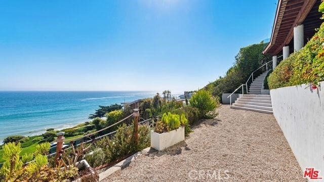 31654 Broad Beach Road - Photo 56