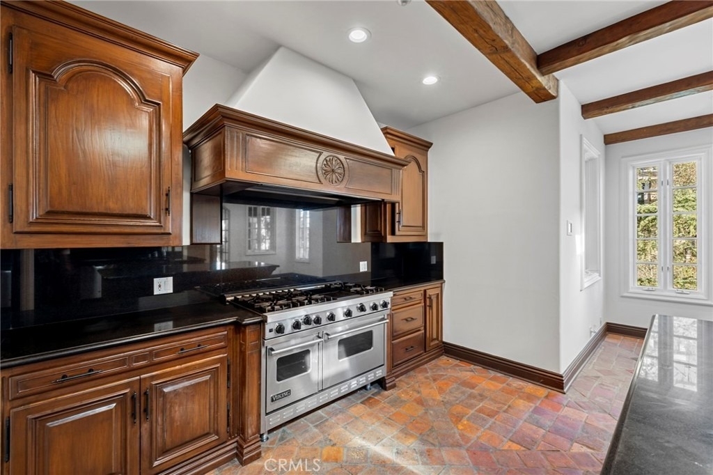 1316 Beverly Grove Place - Photo 18