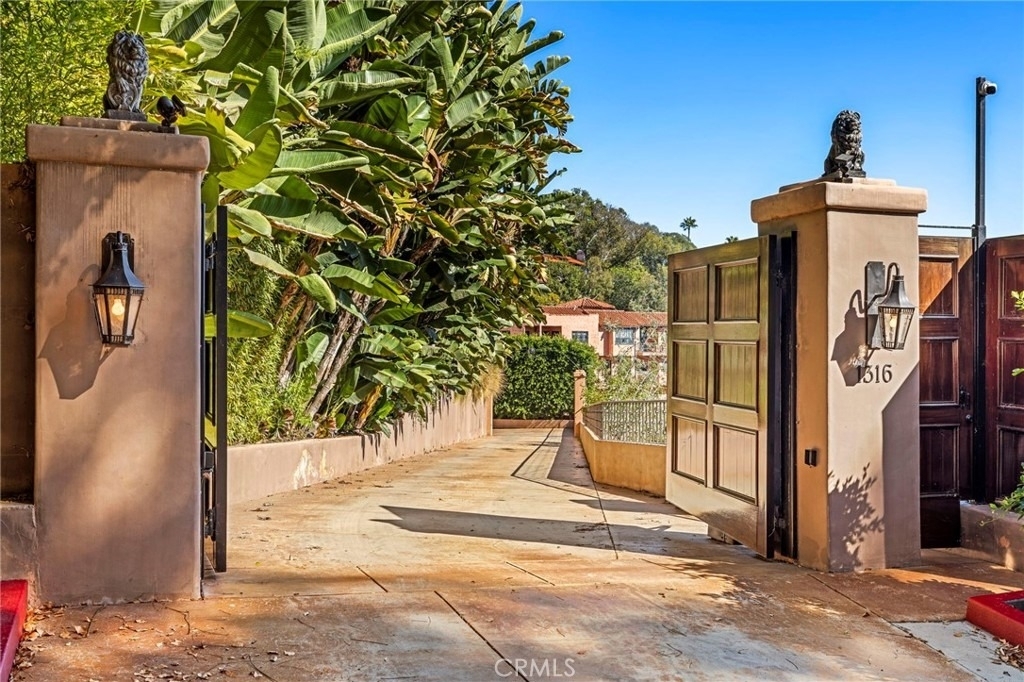 1316 Beverly Grove Place - Photo 1