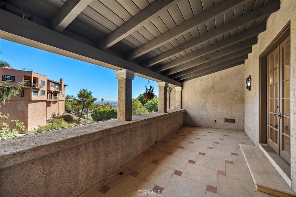 1316 Beverly Grove Place - Photo 21