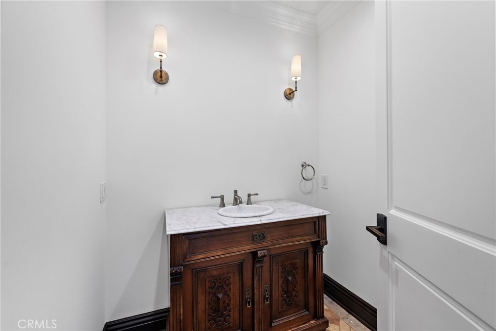 1316 Beverly Grove Place - Photo 28
