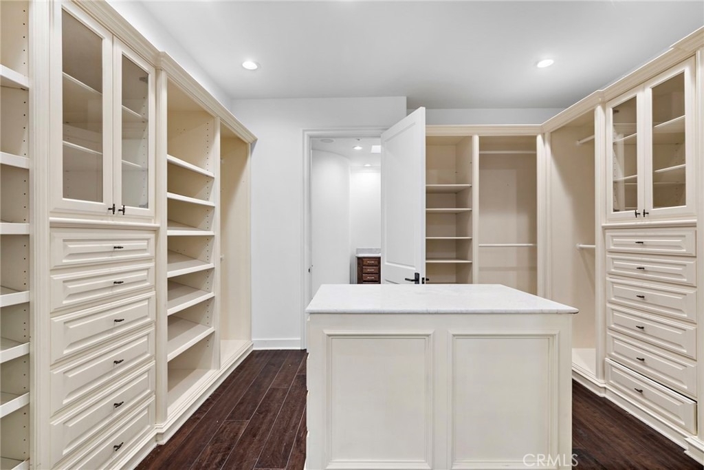 1316 Beverly Grove Place - Photo 16