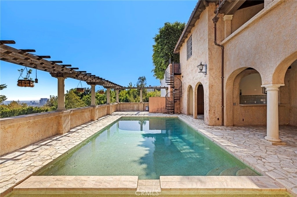 1316 Beverly Grove Place - Photo 36