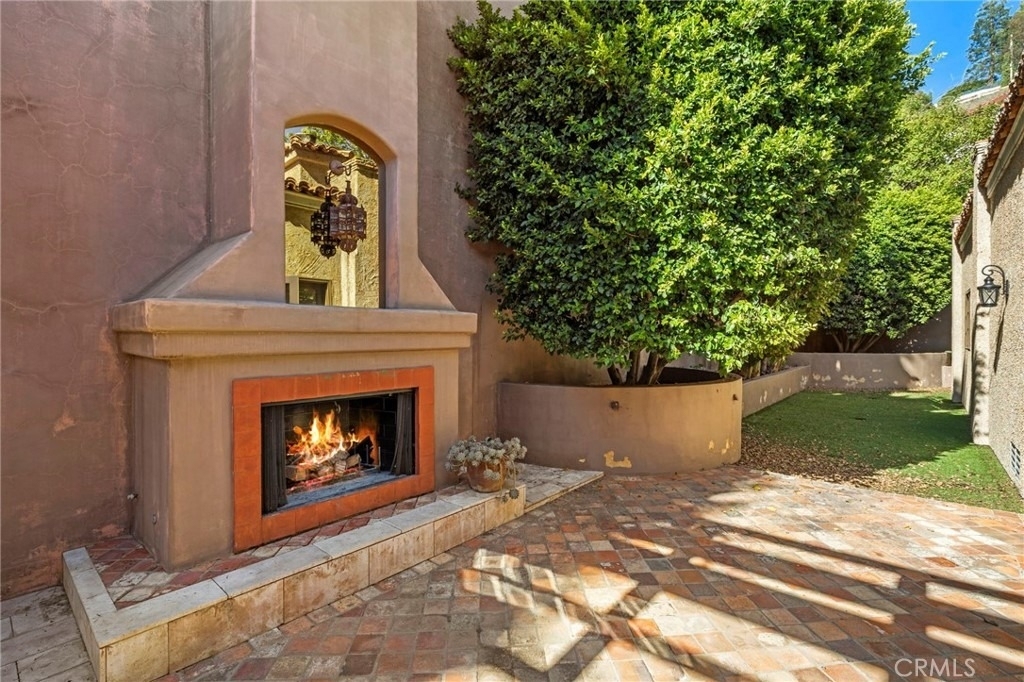 1316 Beverly Grove Place - Photo 54