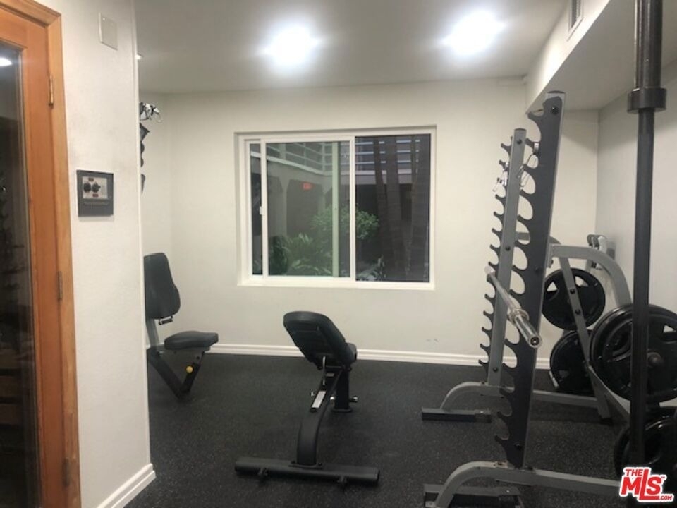 8300 Manitoba Street - Photo 17