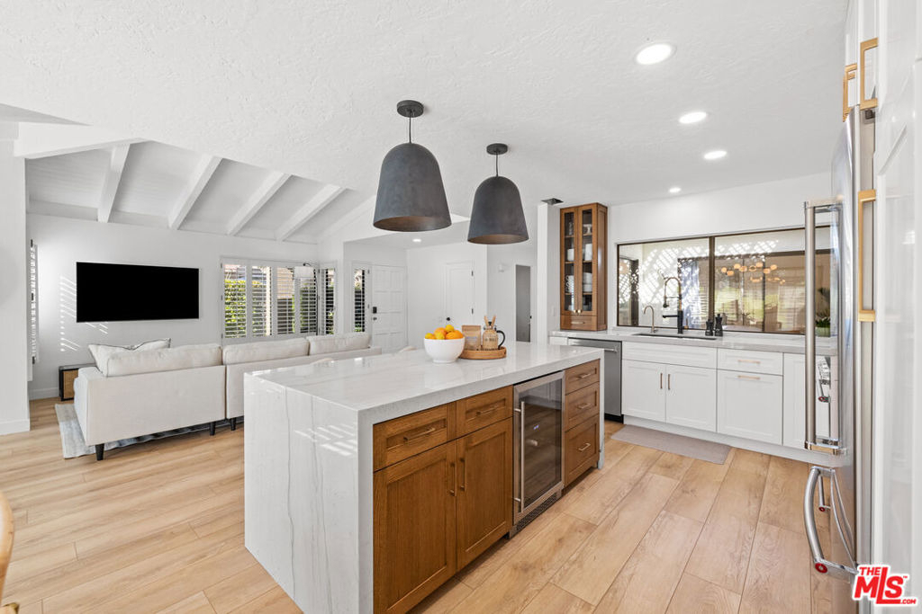 72417 Rolling Knolls Drive - Photo 5