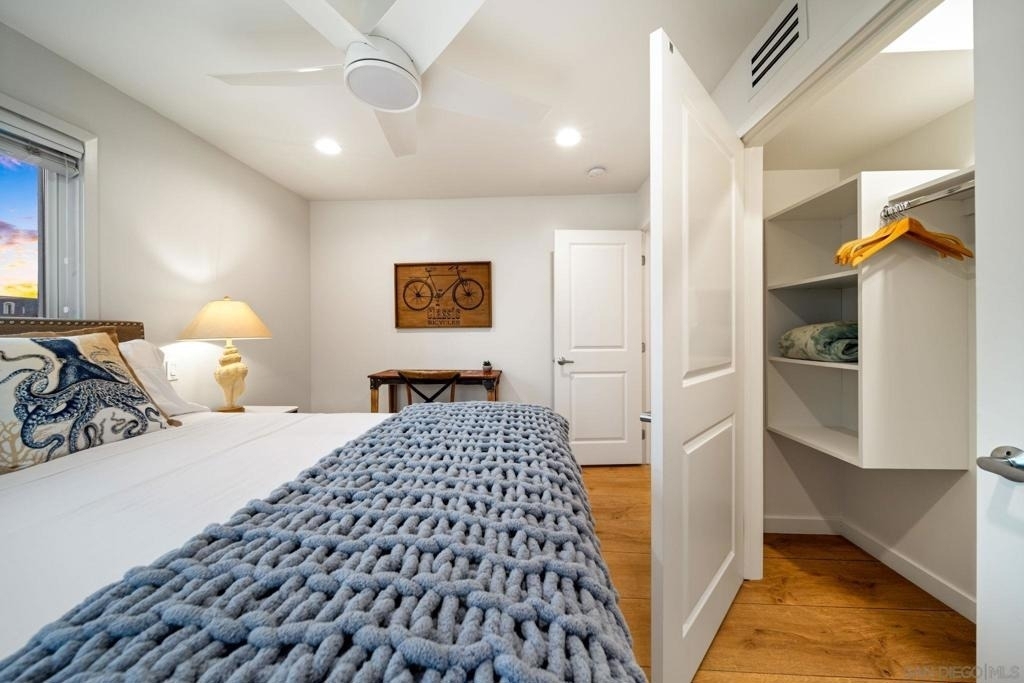 5112 Saratoga Ave - Photo 22