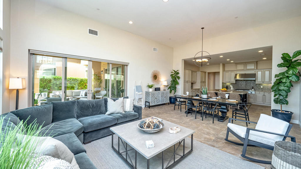 80450 Platinum Way - Photo 0