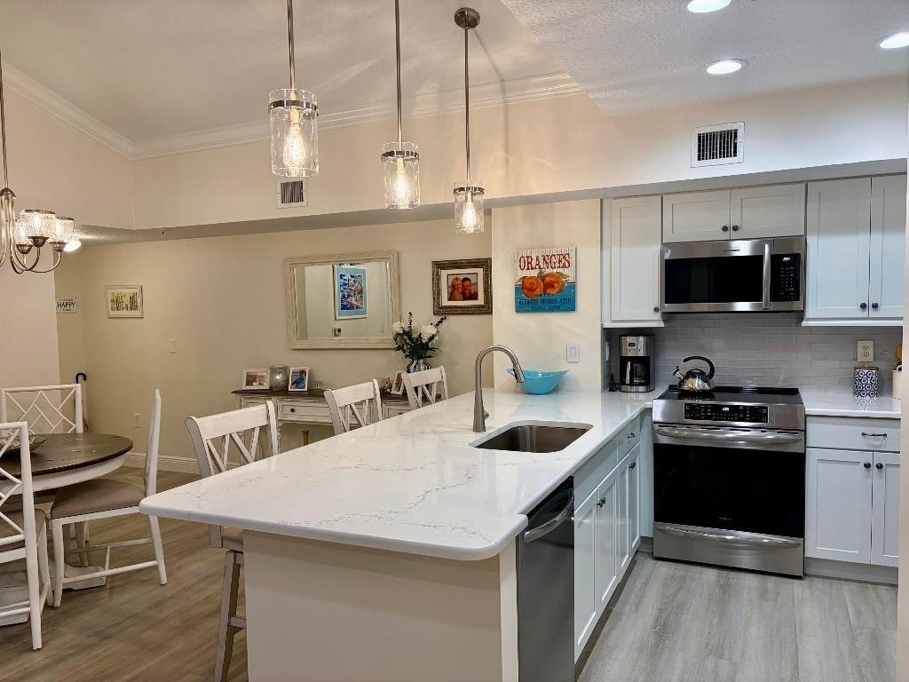 242 Village Boulevard - Photo 2