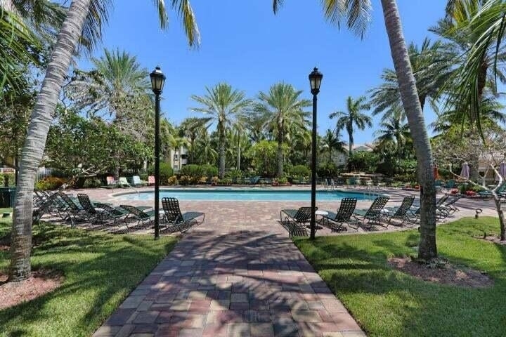 242 Village Boulevard - Photo 29