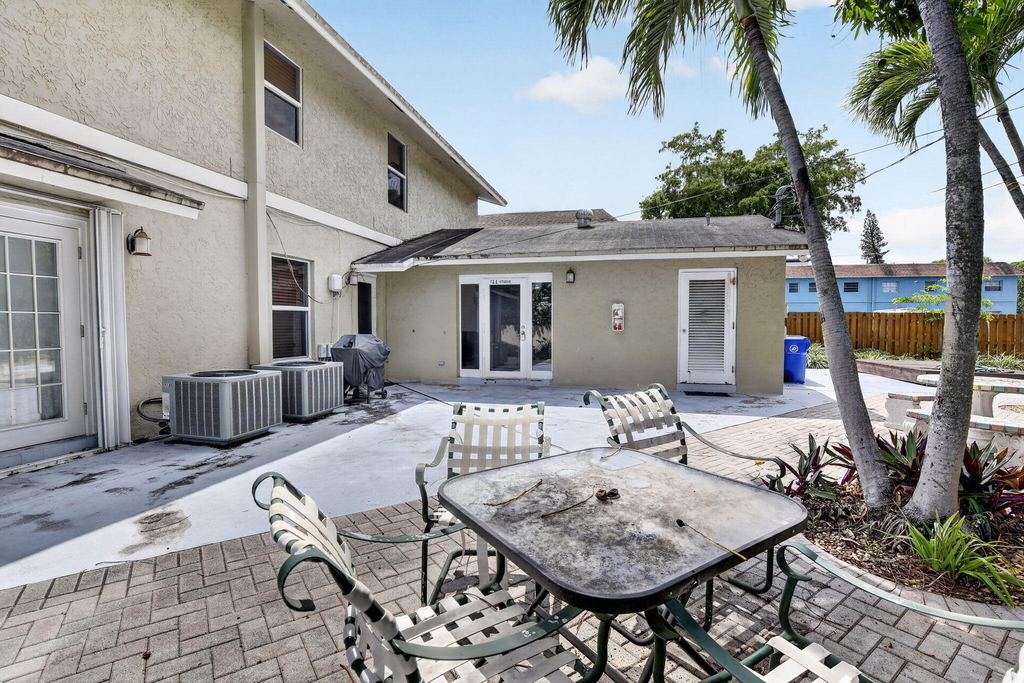 711 Ne 14 Street - Photo 7