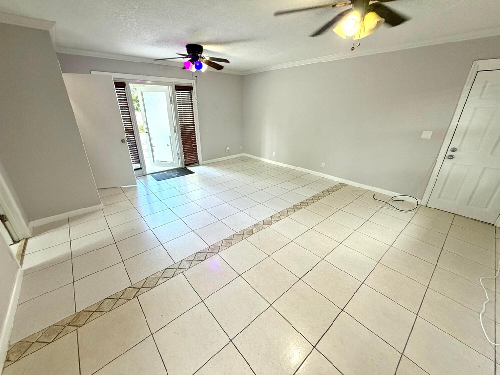 711 Ne 14 Street - Photo 20