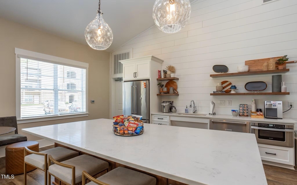 170 Grove Circle - Photo 20