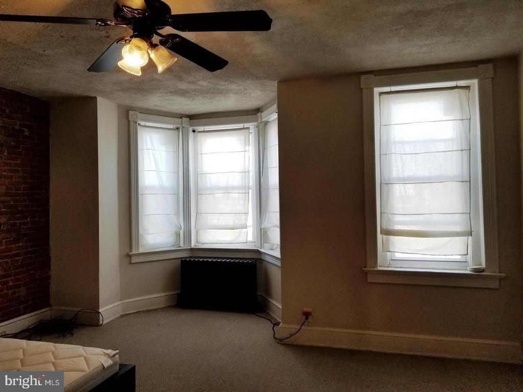 1377 F Street Ne - Photo 7