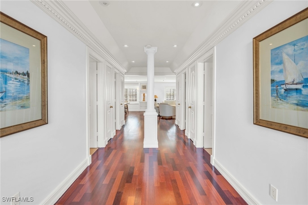 271 Broad Avenue S - Photo 9